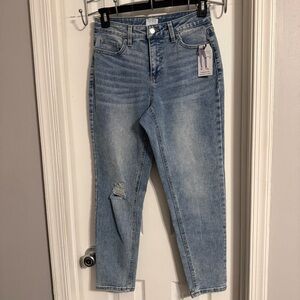 Time and Tru women’s jeans